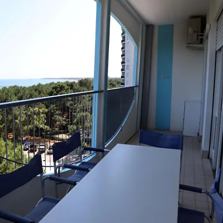 Apartment For 6 People With Three Large Terraces Facing The Seaside Lignano Sabbiadoro