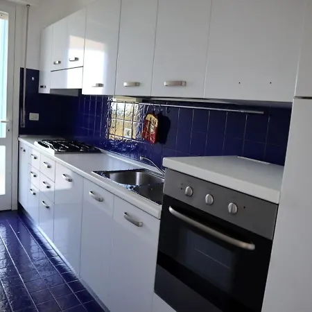 For 6 People With Three Large Terraces Facing The Seaside Apartamento Lignano Sabbiadoro